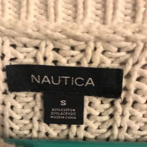 Nautica pretty and classy knit type knit sweater.
